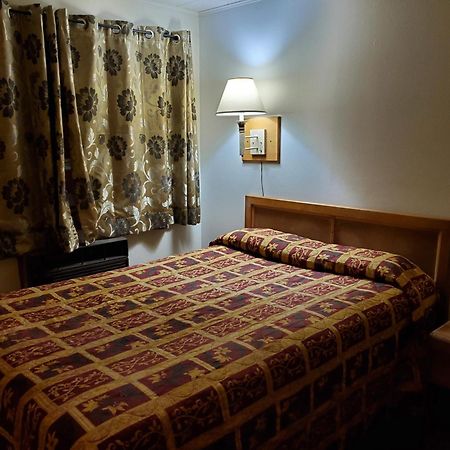 Royal Motor Inn ลาแกรนด์ ภายนอก รูปภาพ
